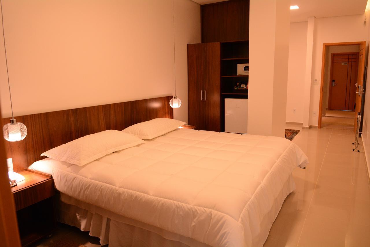 Excellence Plaza Hotel โบตูคาตู ภายนอก รูปภาพ